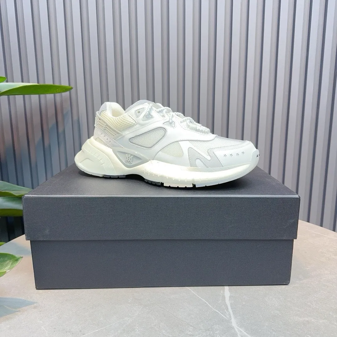 [AMIRI Amir] P: 760💰Size for couples: Female 35-40; Male 39-44; (Customized at 45.46) AMIRI Amir New Autumn and Winter Products New Autumn Latest Catwalk Couple Color Block Bread Casual Sports Shoes Series 〰 Casual fashion style full of details New generation of bone shoes popular classic upgrades Super comfortable and super popular! AUTRY is an exclusive version of AUTRY couple casual shoes from a high street brand in Los Angeles. Many celebrity Internet celebrities have the same style. Chinese new rapper Xiaobai Gali, Wang Yibo, Yang Mi and other Internet celebrity bloggers are competing for their feet. The three-dimensional molded metal logo on the side of the AJ1 shoe is on par with Nike's popular Fog. The heroic value instantly has a bit of punk rock flavor, all showing fashion sense and street style... ▪ Upper: original custom-made cowhide + original custom-made breathable mesh ▪Inner lining: original customized breathable mesh ▪Outsole: original molded two-color TPU rubber combination outsole.